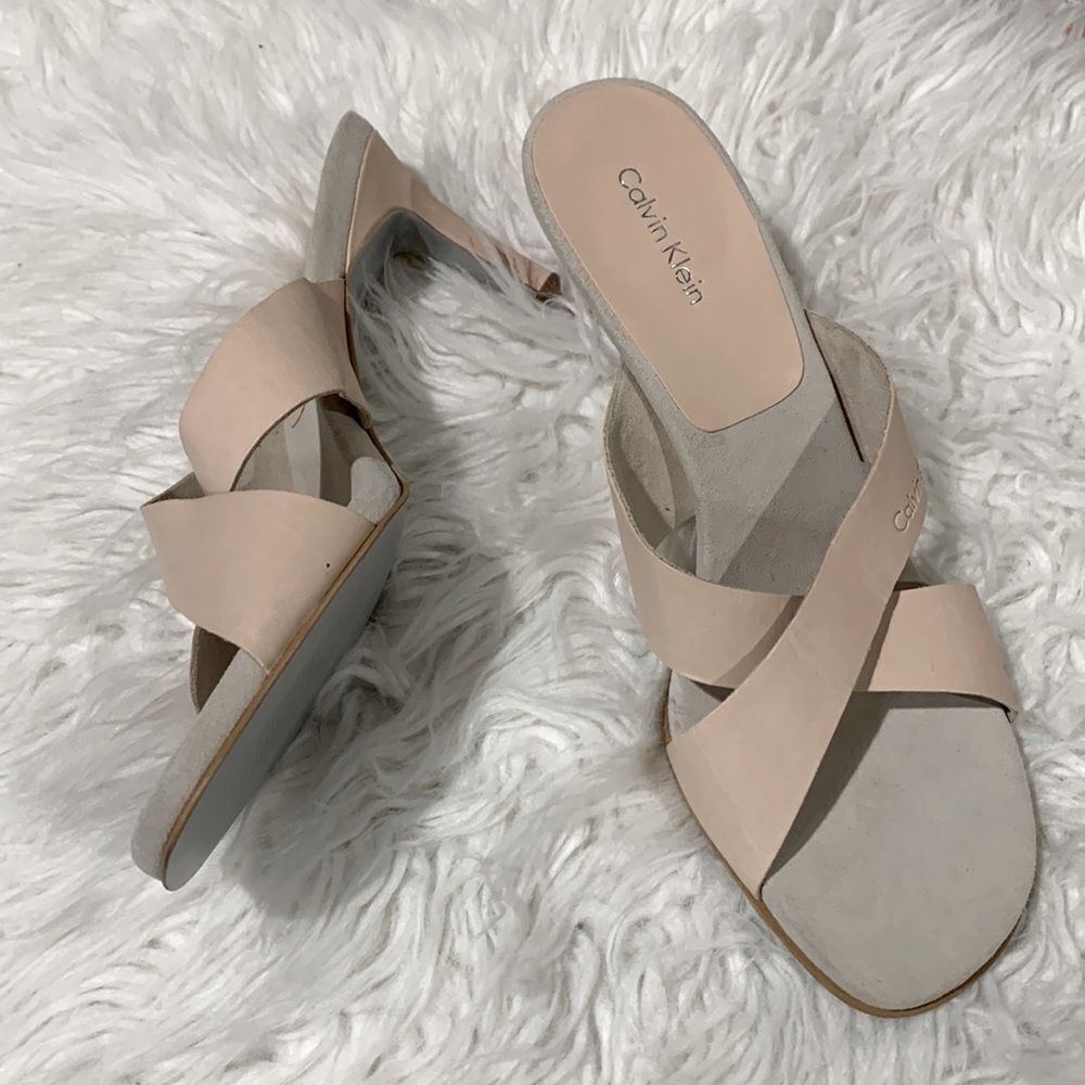 CALVIN Klein Riki crisscross camp sandals NWOT women’s size 8